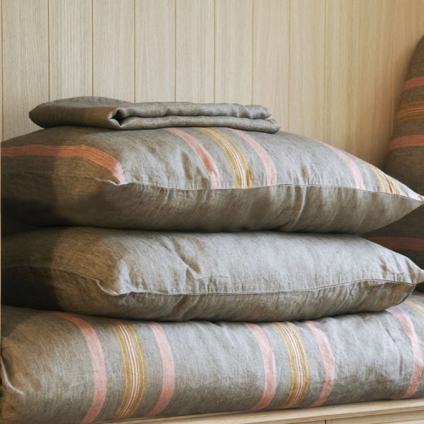 Pillowcases top & shams