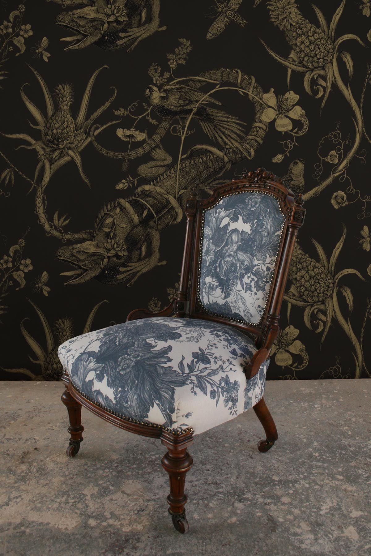 superwide iguana wallpaper by timorous beasties on adorn.house