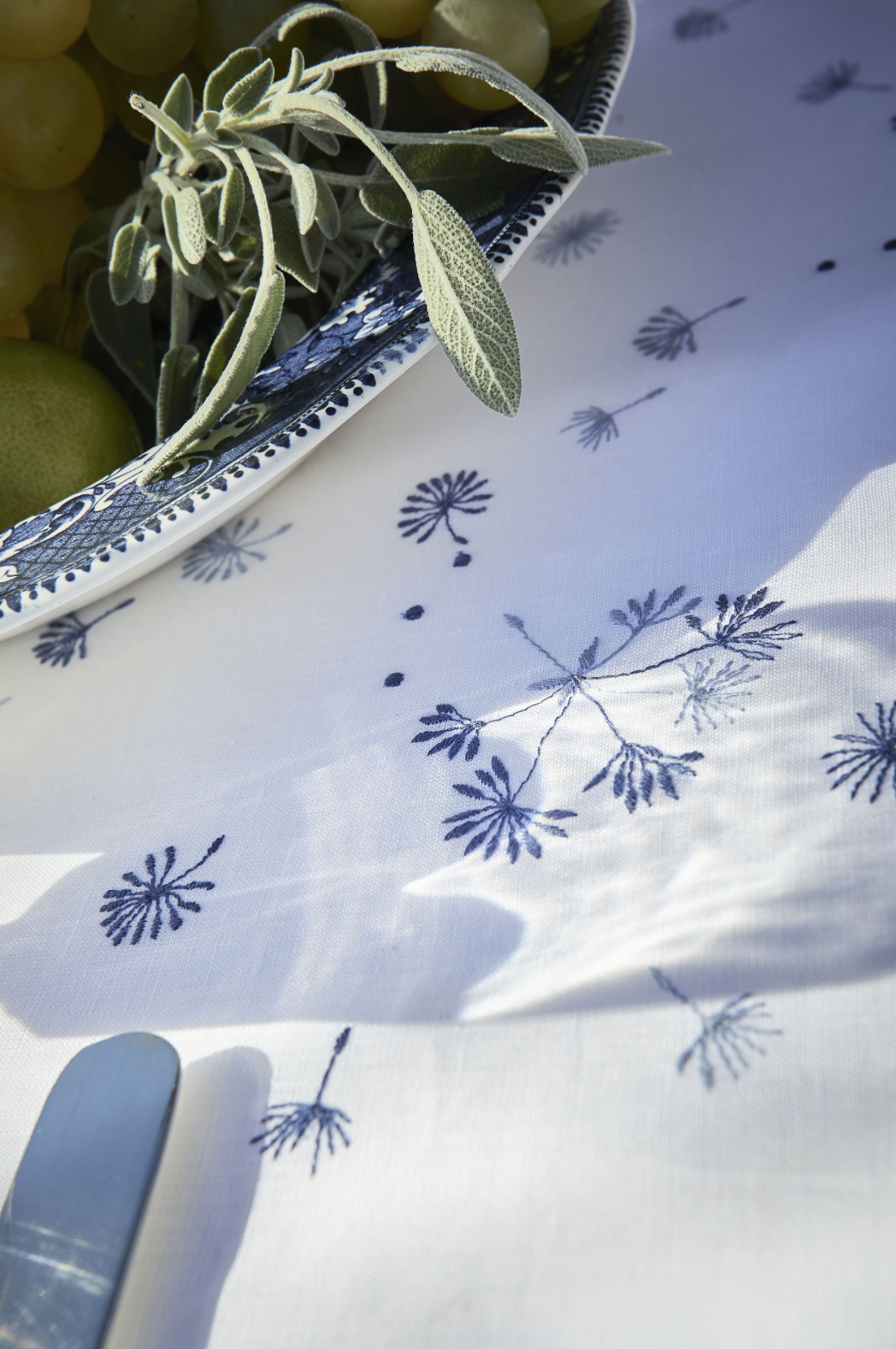 eole tablecloth alexandre turpault adorn.house
