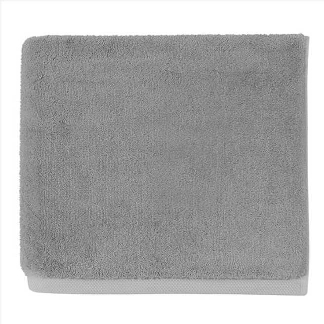 essentiel bath linen collection by alexandre turpault on adorn.house