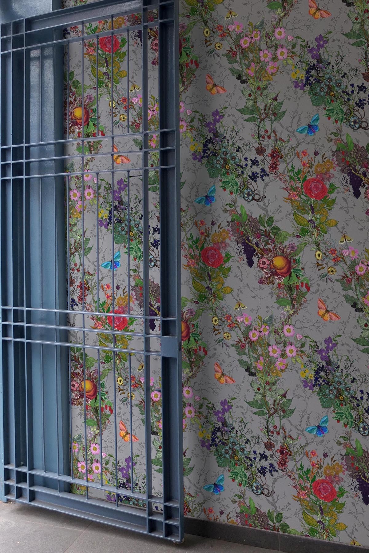bloomsbury garden wallpaper by timorous beasties on adorn.house