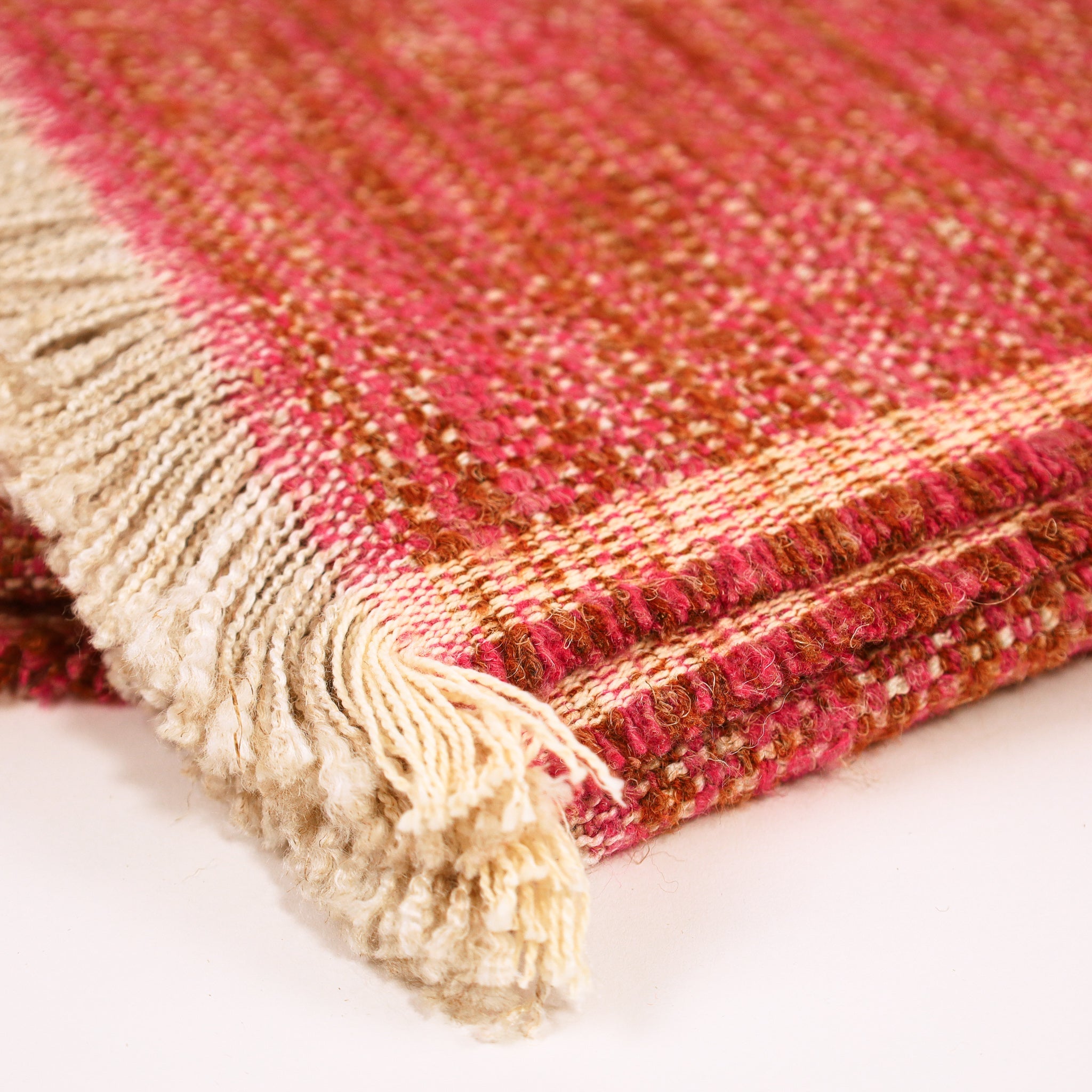 naka throw by uniquity at adorn.house