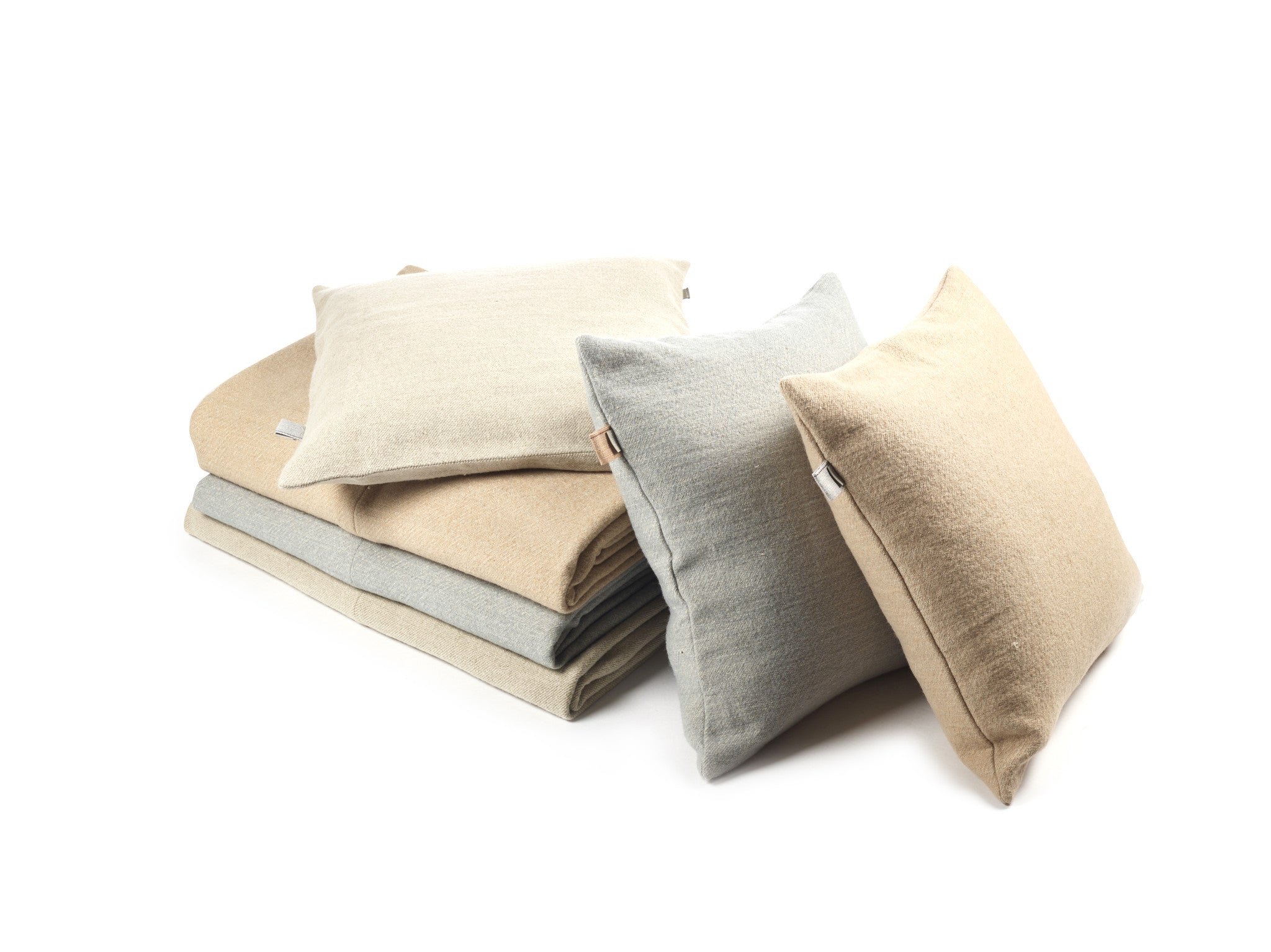 shetland pillow covers linen wool coverlet by libeco on adorn.house
