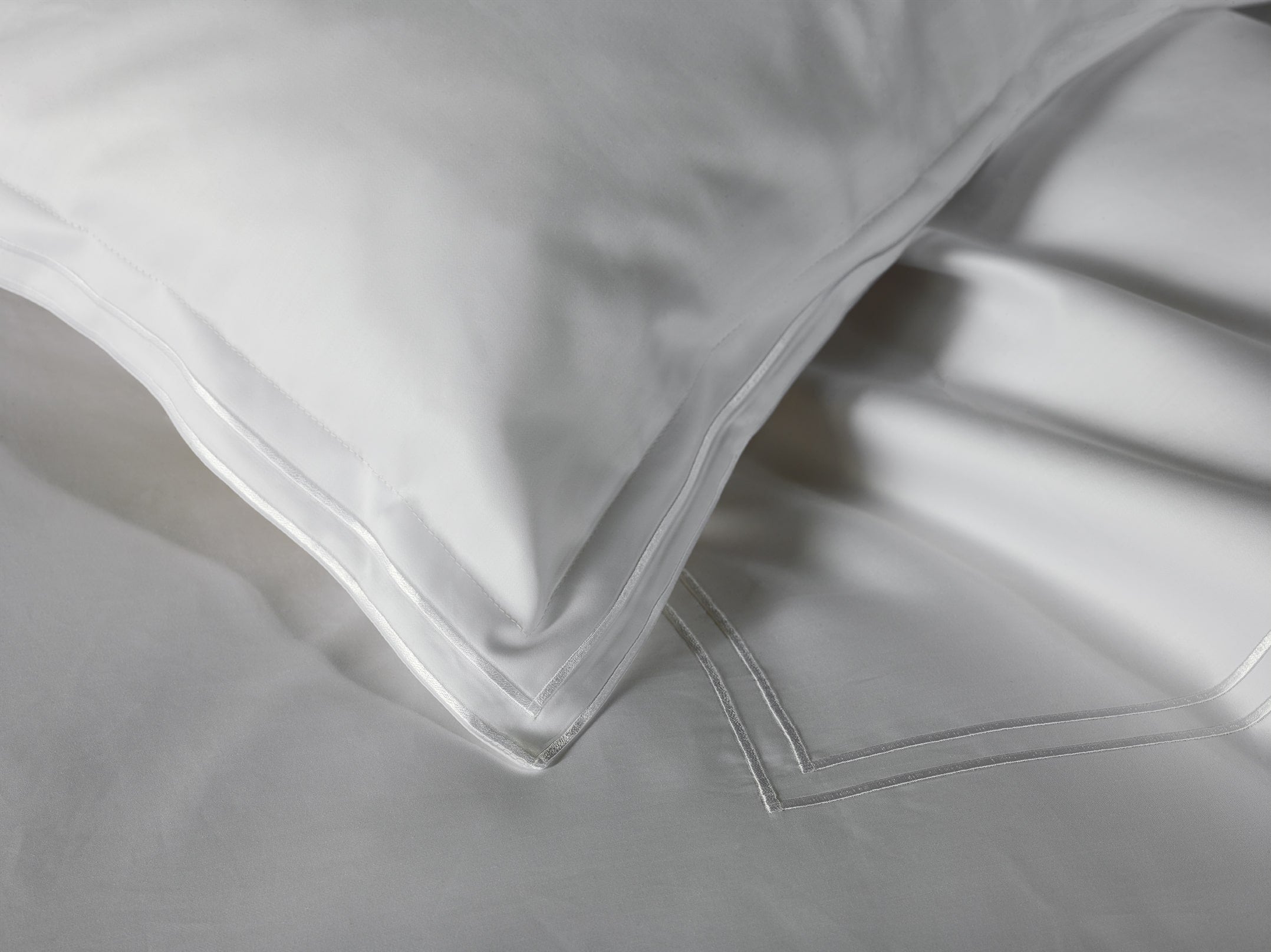 sereno sham by amalia home on adorn.house